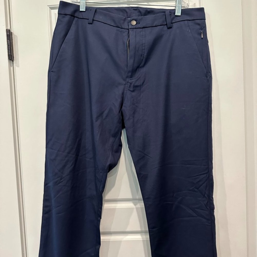 LULULEMON Men's Pants - Navy Blue -34x30